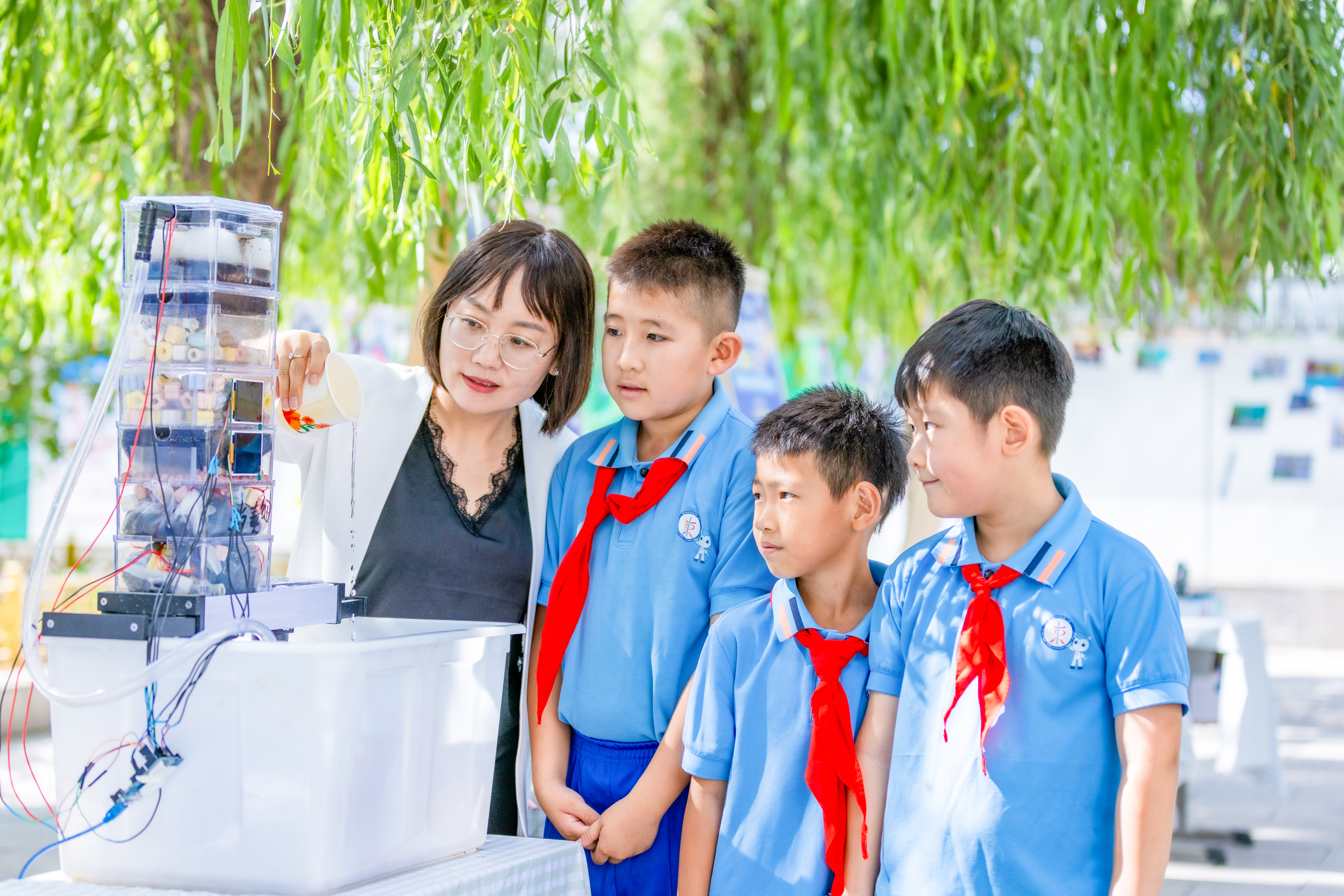 科学实验作品展示.jpg